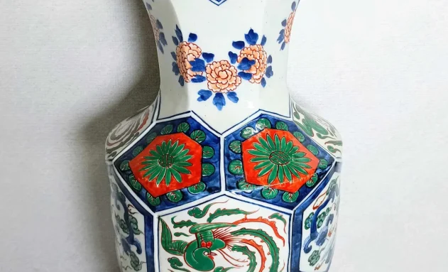 【陶磁器】有田焼の花瓶