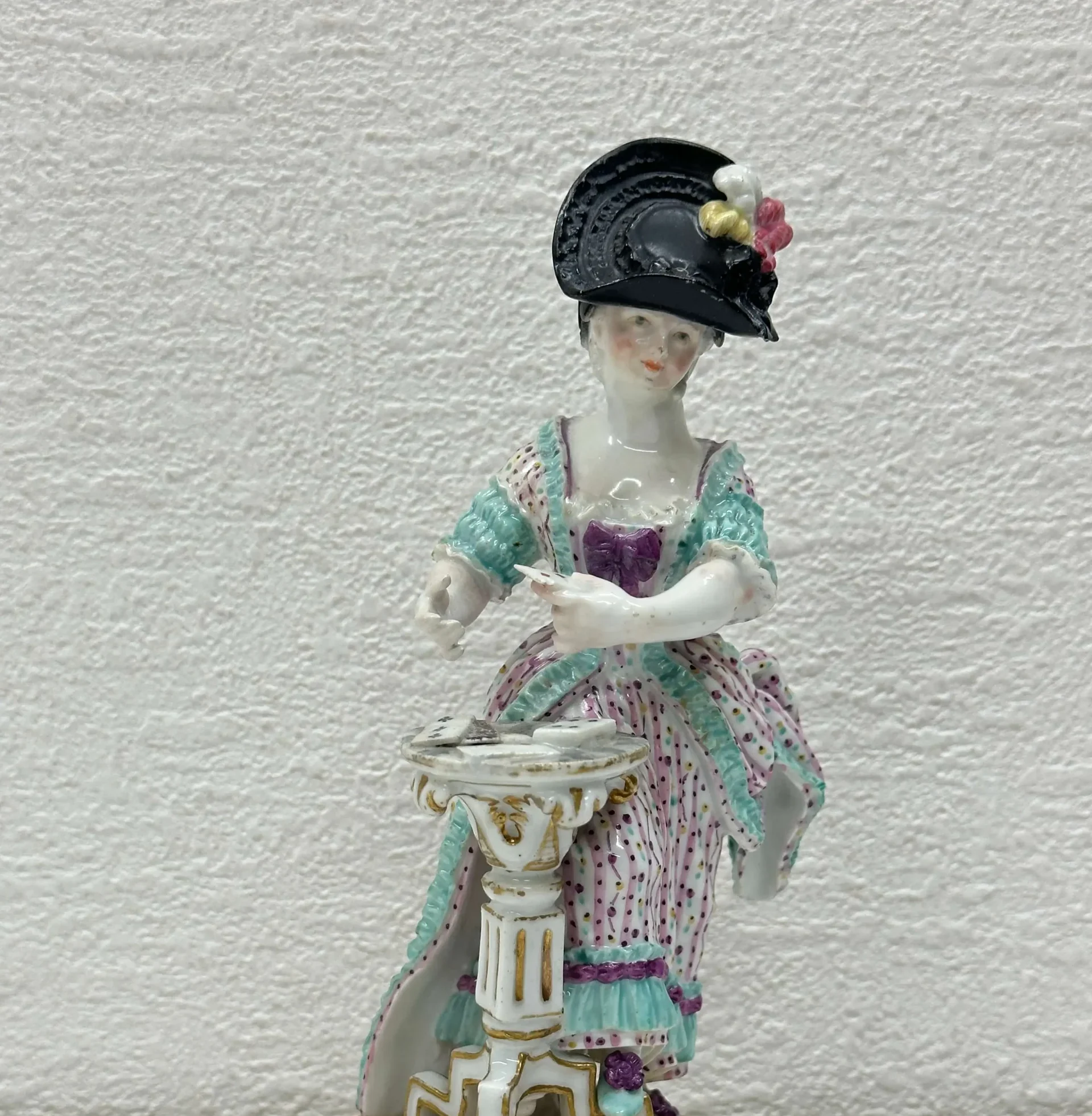 マイセン「トランプを持つ女性」 | 福円堂の買取実績紹介｜福円堂