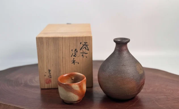 【陶磁器】伊勢崎淳_備前徳利