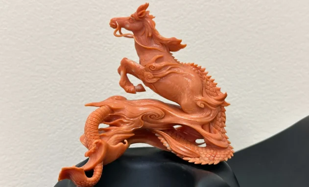 桃色珊瑚彫刻　「龍馬」